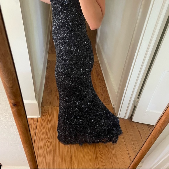 Parker Black Navy Sequin High Neck Halter Maxi Gown Dress Formal Wedding Prom - Picture 6 of 14